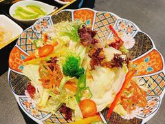 -铭牛烧肉·和牛海鲜自助(高新月牙湖店)