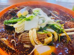 -不起眼麻辣烫凉皮店