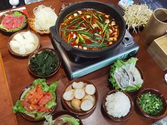 -黔有有贵州酸汤夺夺粉火锅(五味十字店)