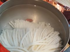-新草堂锅物料理(泉城路店)