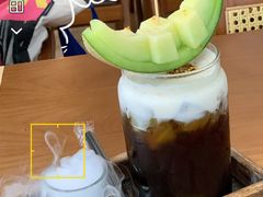 -Mark&Mars Restaurant