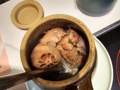 -黄记煌三汁焖锅(新佳丽江汉路店)