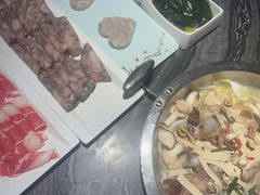 -天都火锅酒楼(虹梅南路店)