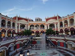 -佛罗伦萨小镇广佛名品奥特莱斯(疏港路店)