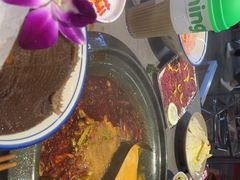 -生活如沸·顺德水牛奶火锅(大学路店)