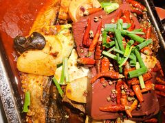 -探鱼·鲜青椒爽麻烤鱼(银泰城店)
