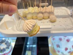 -花花卷卷·鲜食蛋糕(静安久光百货店)