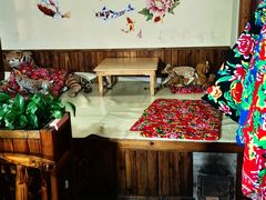 -果松木炭酸菜铜火锅·外婆参鸡汤