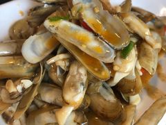 -沪小胖小龙虾(淮海中路旗舰店)