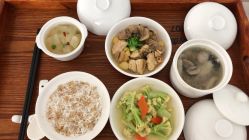 -杰爱月子护理中心