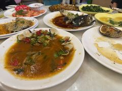 -覃记海鲜美食餐厅