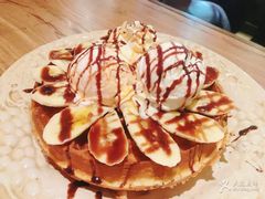 -玛格萝妮(汇智国际商业中心店)