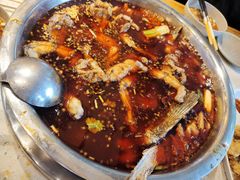 -肖肖酸萝卜鱼火锅(总店)