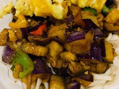 茄子肉丁打卤面-乐三里屯面馆(阿那亚店)