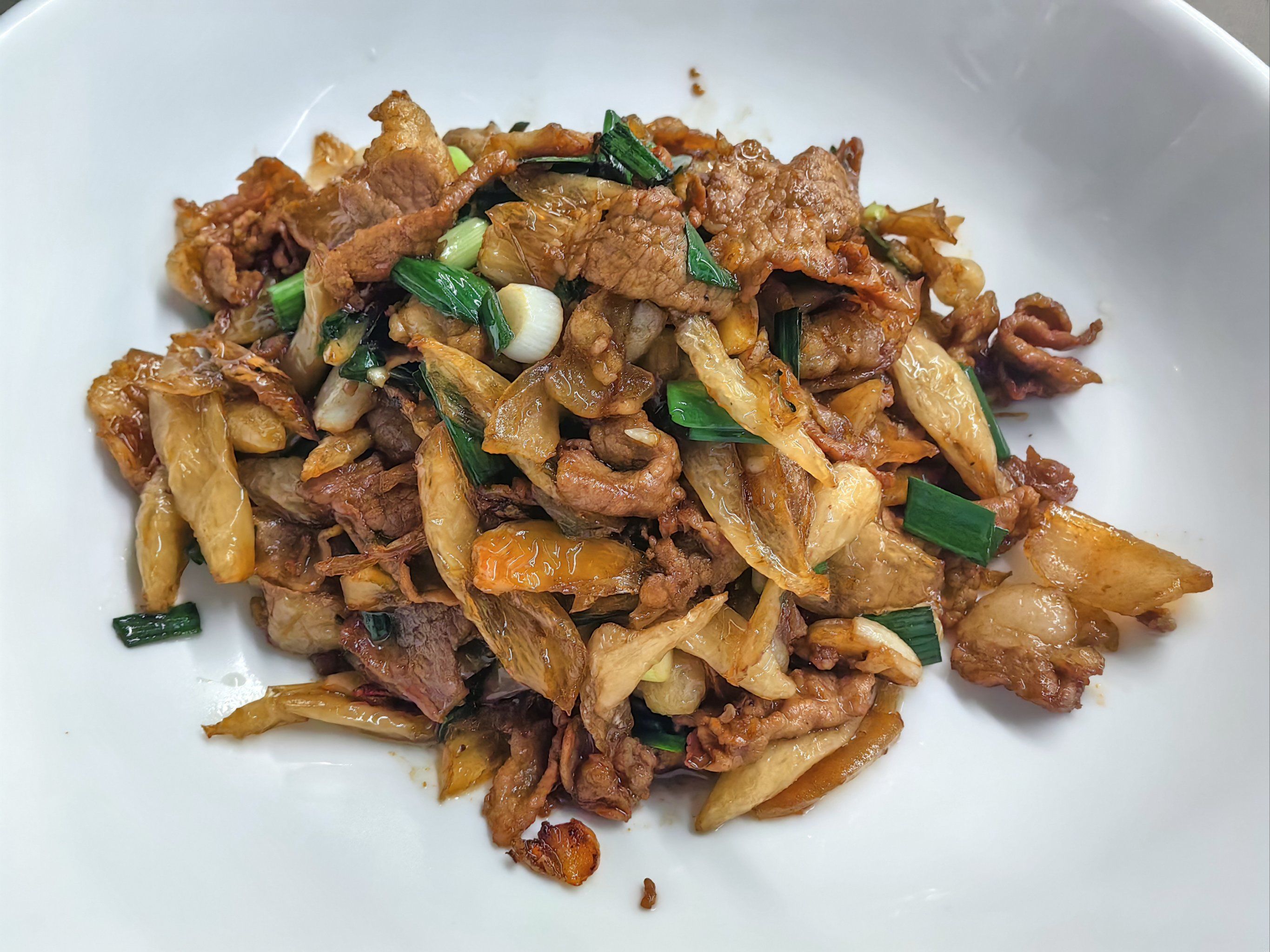 听起来就好香啊!白辣椒炒肉可是湖南菜里的