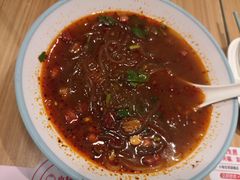 牛肉酸辣粉-小杨生煎(乐坊虹井店)