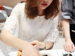 -奈雪的茶(湖滨银泰in77C区PRO店)