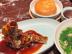 -新白鹿餐厅(西湖银泰店)