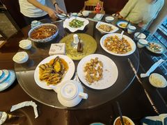 -喜乐餐厅•灯笼虾球首创者•本地小海鲜(二马路店)