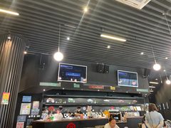 -汽车博物馆主题餐厅