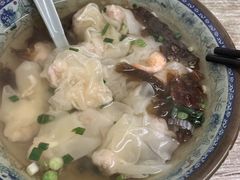 -无名氏宵夜小摊(祝家三姐妹馄饨店)