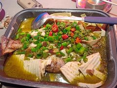 -令狐冲·炭烤活鱼(宝龙店)