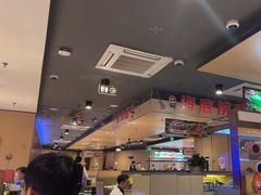 -海底捞火锅(宝龙广场夜宵主题店)