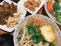 -牛小隆牛肉面馆(四牌楼店)