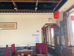 大堂-亿诣蝎府炸酱面羊蝎子火锅(酷车小镇店)