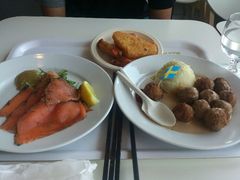 肉圆＋烟熏三文鱼-宜家·瑞典风味餐厅(无锡店)