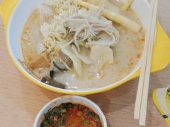 -小谷姐姐麻辣拌·麻辣烫(百子湾店)