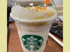 -星巴克(长沙桃子湖店)