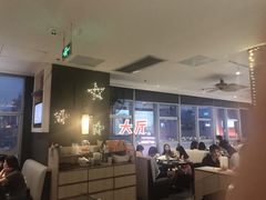 大堂-大头虾越式风味餐厅(光明广场店)