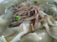 -忆秦园小笼包(惠山古镇总店)