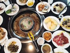 -佰烧海鲜烤肉火锅自助(世茂国际广场店)