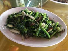 -唔呶喔哩酒家(生产街店)