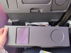 -新加坡航空公司(ION)
