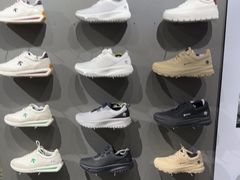 -迪桑特DESCENTE(青岛山东路万象城店)