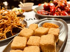 -巴厘龙虾·榜首油焖大虾(音乐学院·沿江酒馆店)