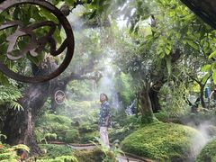 -Chom Cafe and Restaurant