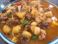 -撒拉人家.酸菜牦牛肉火锅