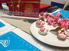 -杭州中升之星奔驰4S店(滨江店)