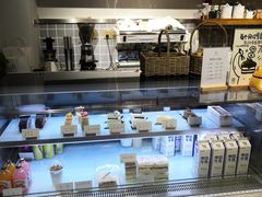 面包甜点陈列柜-HAVE A ROOM·有间质果(总店)