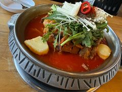 -喇喇排骨火锅·传统韩式脊骨汤(望京西园总店)