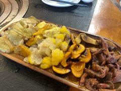 -阿山卓·野生菌火锅·纳西火塘烤肉