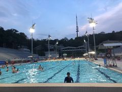 -越秀山游泳场