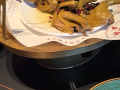 -鸽子侯·家宴·平价海鲜(绿地店)