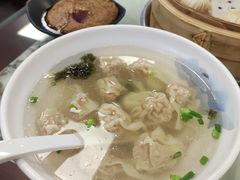 鲜肉小馄饨-食惠里小笼包面馆(越秀店)