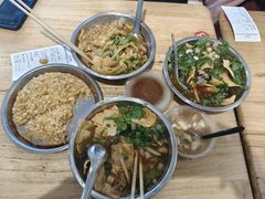-柳州肥姨妈大骨螺蛳粉(东靖路店)