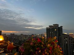-萨芭蒂高空花园餐酒吧